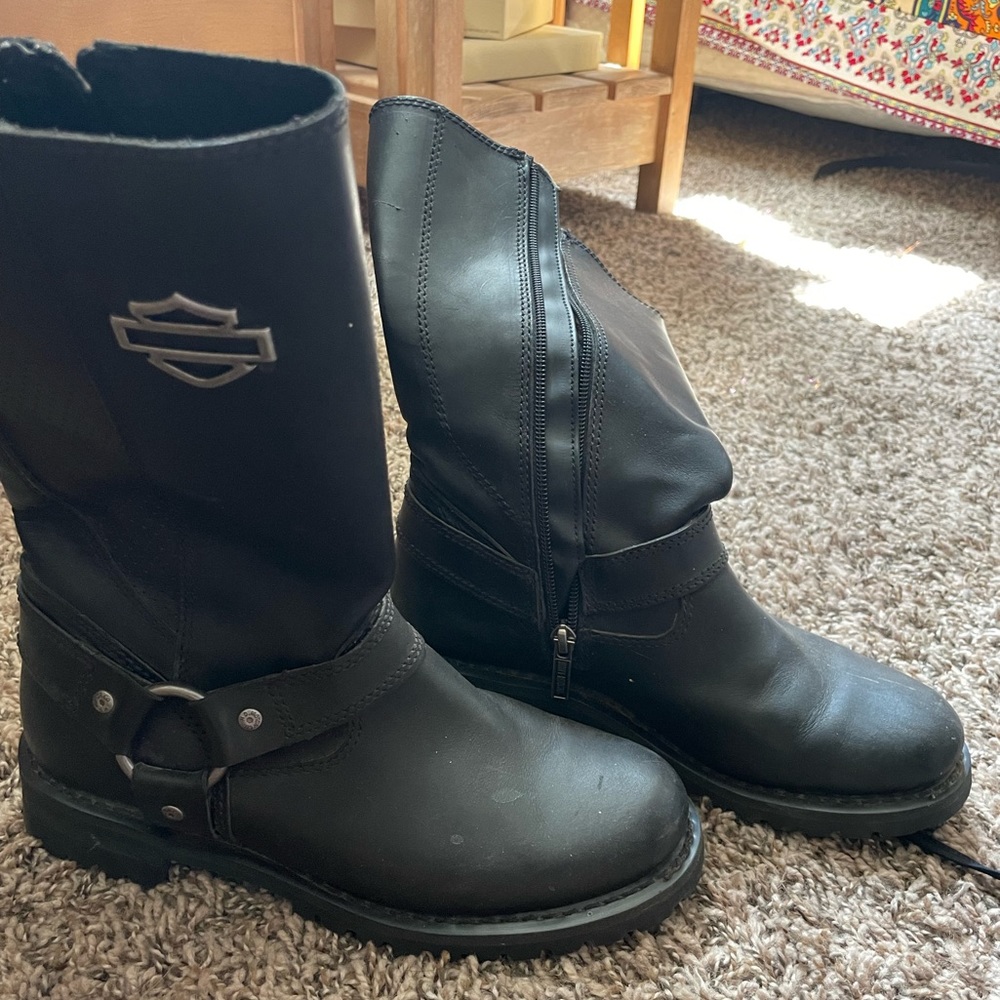 Harley Davidson motorcycle boots